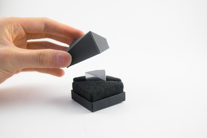 珠寶首飾盒材質(zhì)特性分析